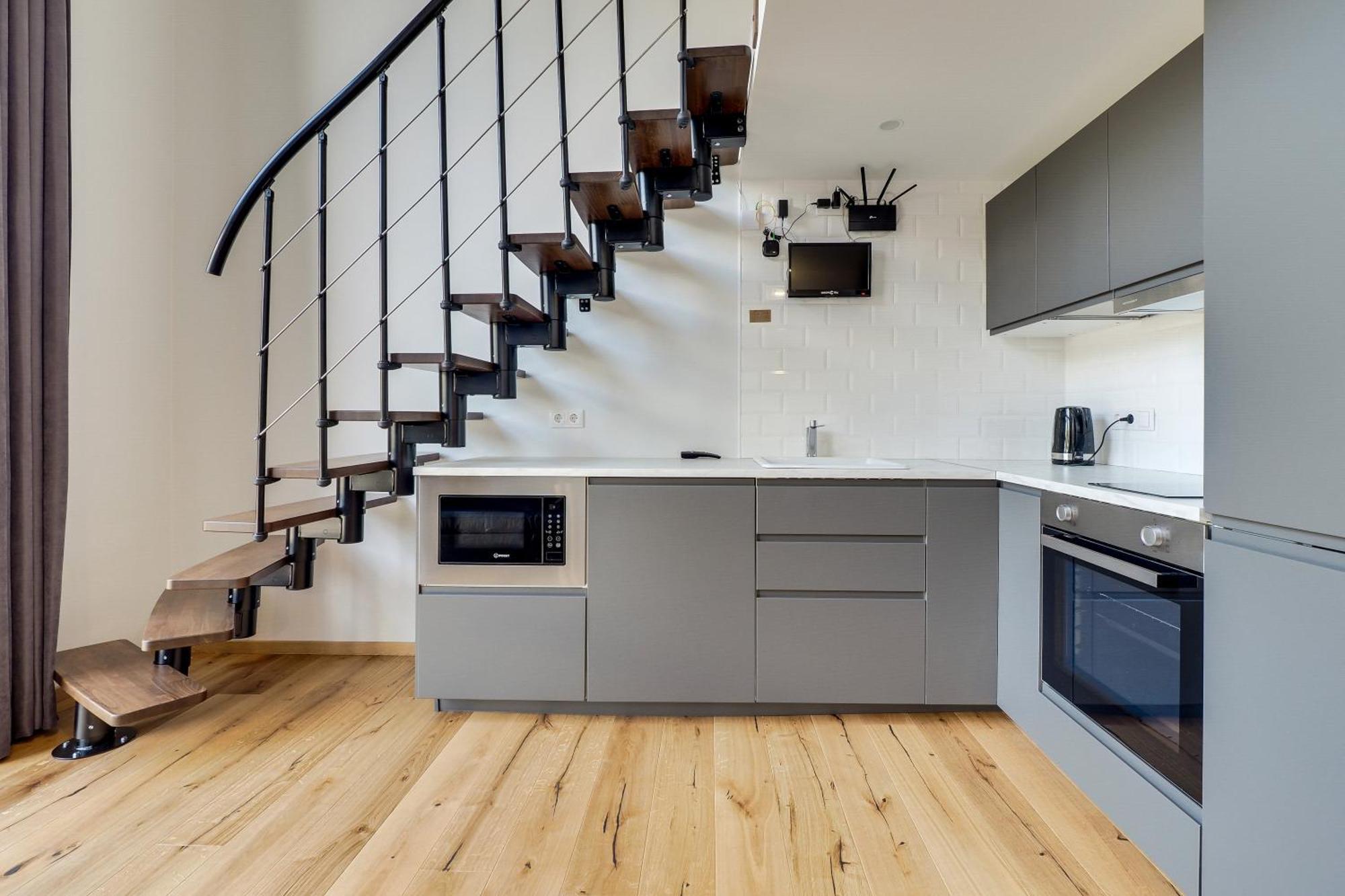 Uptown Lofts *